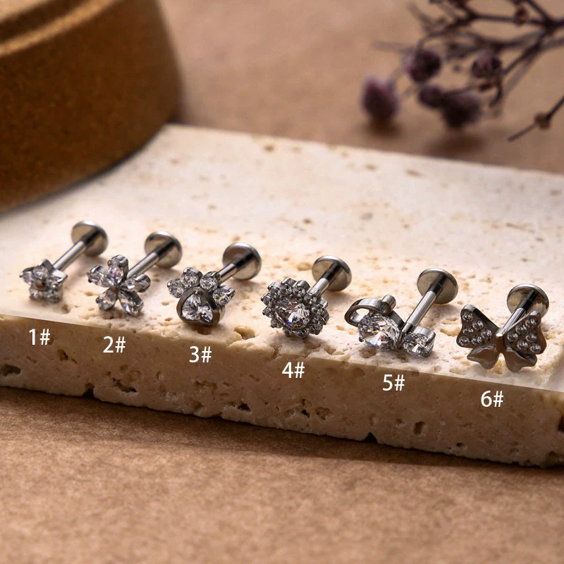 Wholesale Metal Flowers Electroplating Fashion Women's Puncture Earrings - Image 3