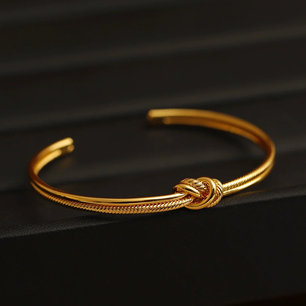 Wholesale Metal Geometric Goldplated Doublelayer Knotted Open Bracelet For Women