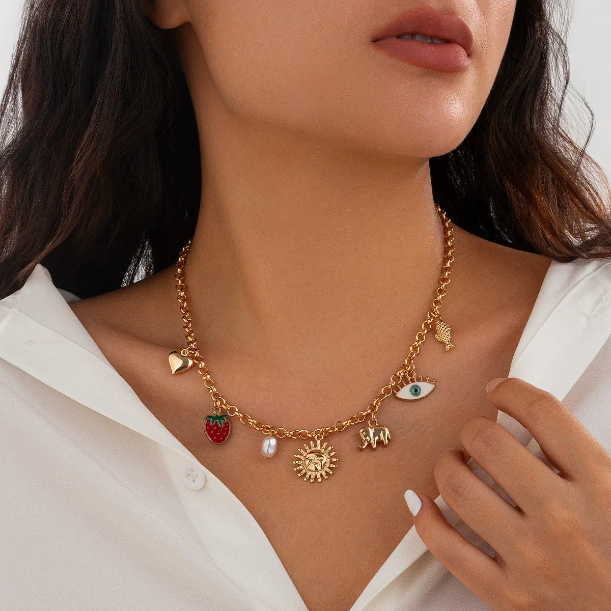 Wholesale Metal Heartshaped Geometric Multieyes Tassel Collarbone Necklace For Women With Electroplating - Image 3