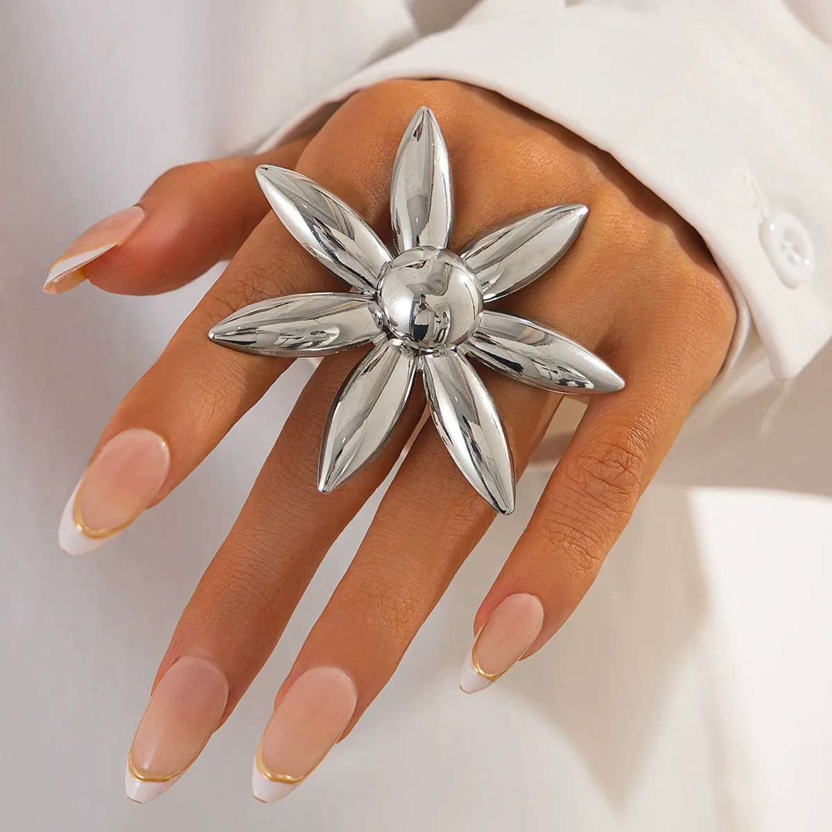 Wholesale Metal Imitation Pearl Flower Animal Zodiac Geometric Butterfly Finger Ring With Electroplating - Image 8
