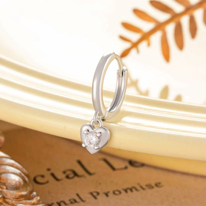 Wholesale Metal Retro Heartshaped Zircon Earrings For Women - Image 5