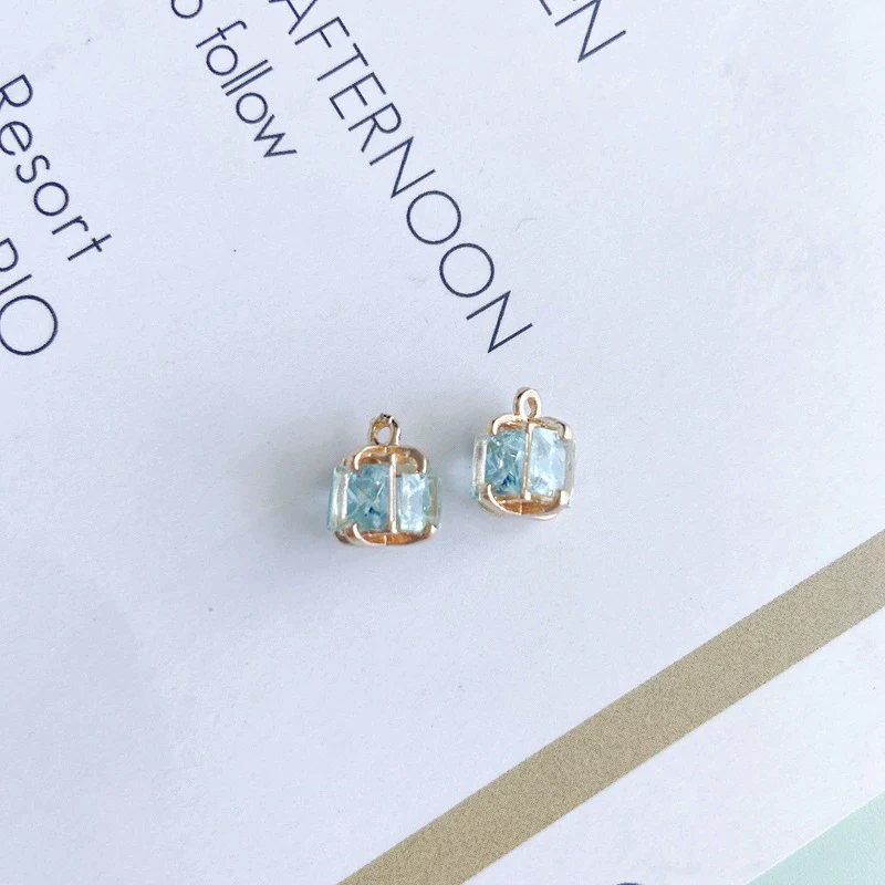 Wholesale Metal Square Crystal Jewelry Accessories With Copper Plated And Electroplating Treatment - Image 9