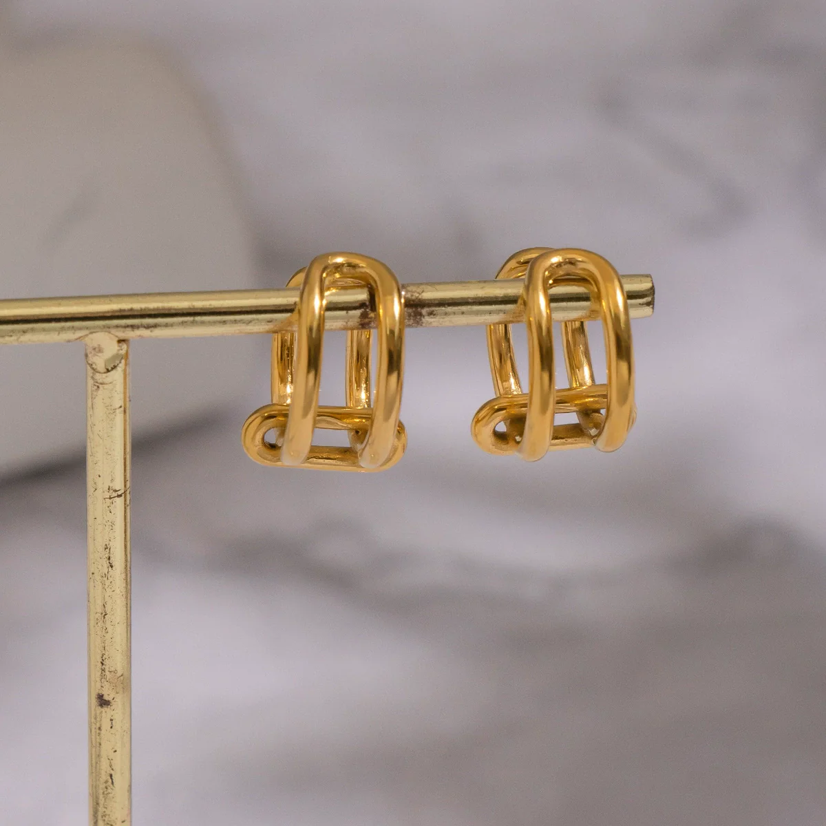 Wholesale Minimalist Geometric Cshaped Stainless Steel Real Gold Plated Ear Clips Jewelry For Women - Image 4