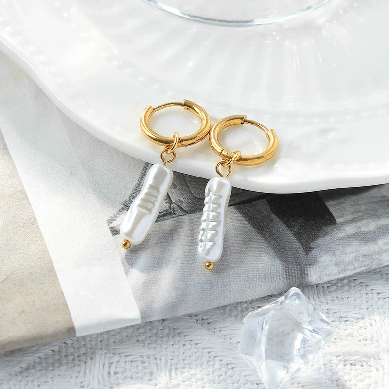 Wholesale Minimalist Geometric Stainless Steel Pearl Earrings With Electroplating Design - Image 5