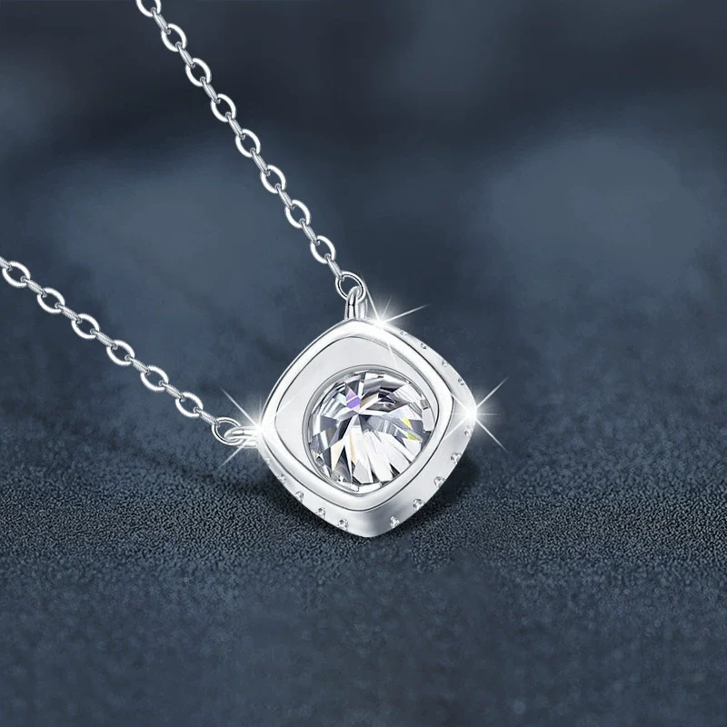Wholesale Moissanite Geometric Minimalist 925 Sterling Silver Fourclaw Pendant Necklace For Women - Image 2