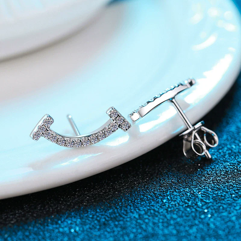 Wholesale Moissanite Smiley Earrings 925 Sterling Silver Geometric Ushape Electroplated For Women