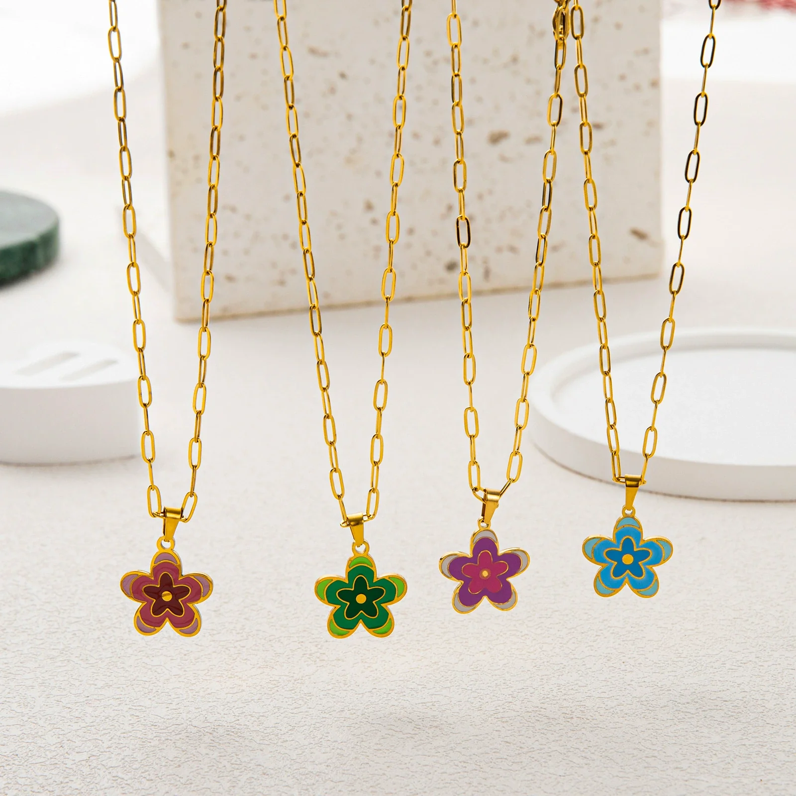 Wholesale Multilayer Minimalist Oil Drop Flower Pendant Necklace With Paper Clip Chain Titanium Steel 18K Gold Electroplated Unisex