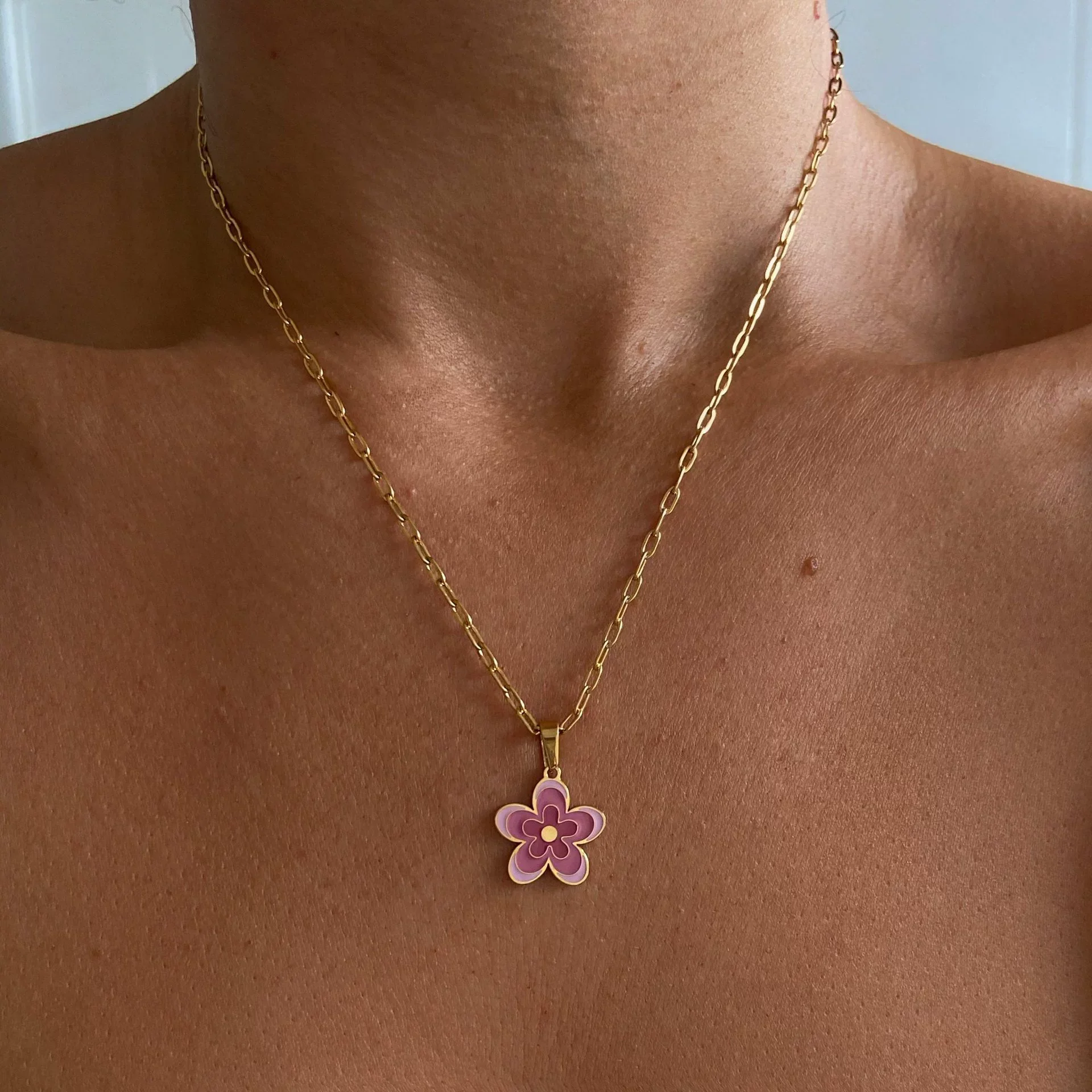Wholesale Multilayer Minimalist Oil Drop Flower Pendant Necklace With Paper Clip Chain Titanium Steel 18K Gold Electroplated Unisex - Image 7