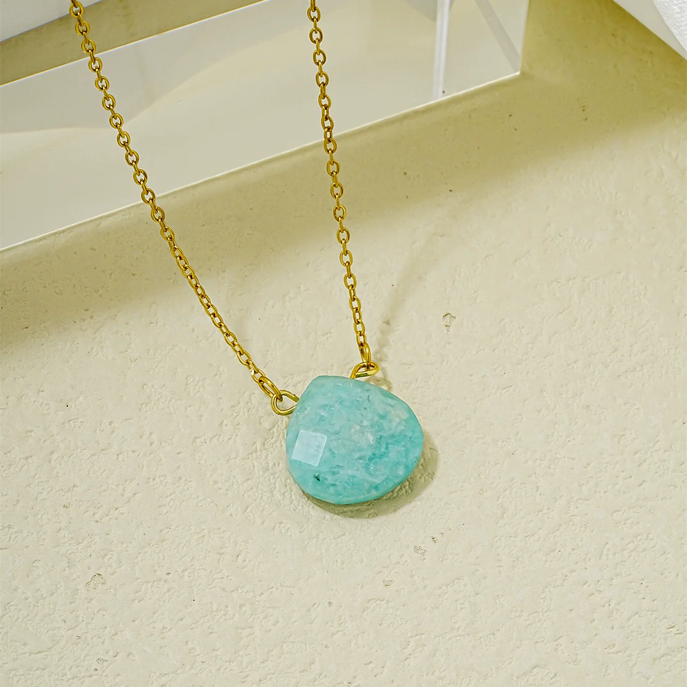 Wholesale Natural Stone Dropshaped Pendant Clavicle Ochain Handmade Women's Fashion Accessories - Image 2