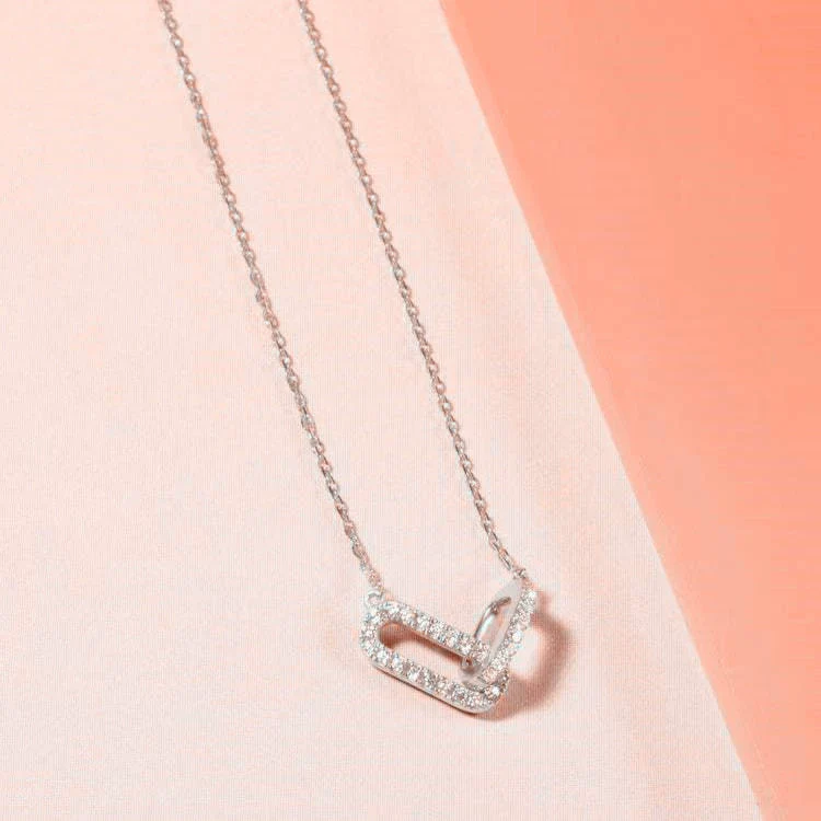 Wholesale Necklace 925 Sterling Silver Double Oval Interlocking Double Ring Pendant With Diamonds Geometric Light Luxury Style - Image 7