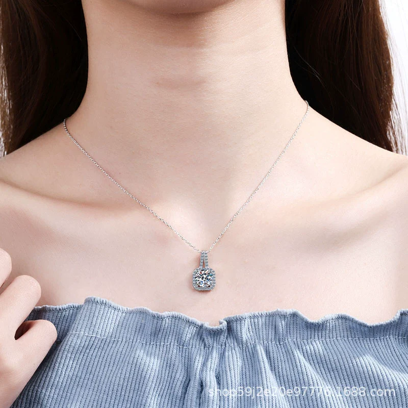 Wholesale Necklace 925 Sterling Silver Plated Pt950 Gold Star Pattern Four Claw Moissanite Pendant Cross Flower Chain For Women - Image 4