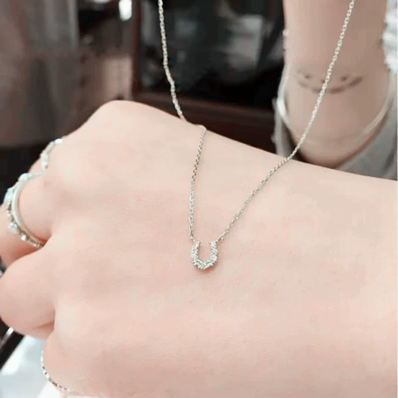Wholesale Necklace 925 Sterling Silver U Shaped Horseshoe Pendant 14K Gold Plated O Chain For Women With Diamond Design And Letter Number Text Styling - Image 7