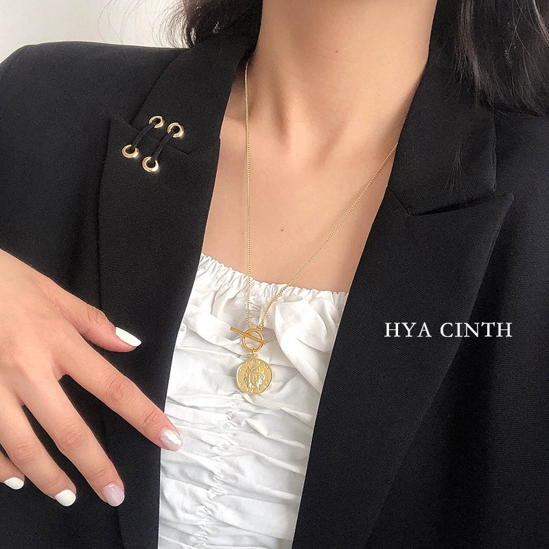 Wholesale Necklace Copper Alloy Geometric Design Electroplated Box Chain Retro Portrait Coin Style - Image 3
