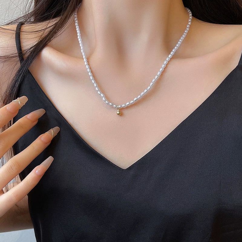 Wholesale Necklace Imitation Pearl Alloy Geometric Electroplating Women's Vintage Light Luxury Niche Clavicle Chain - Image 4