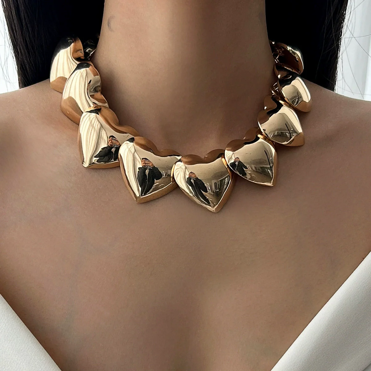 Wholesale Necklace Iron Heart Shaped Metallic Smooth Electroplated Love Clavicle Necklace For Women - Image 6