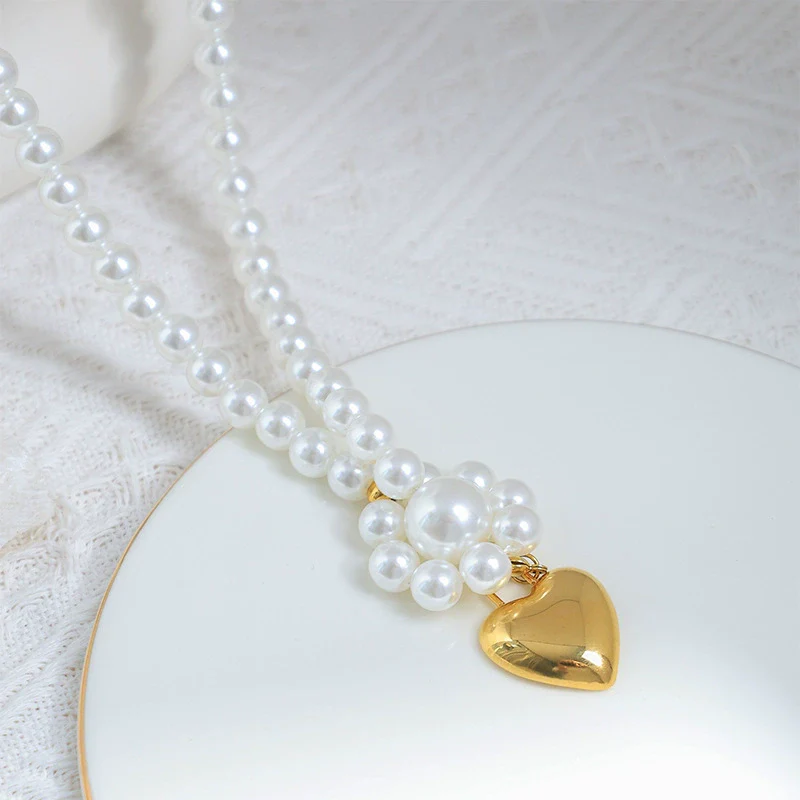 Wholesale Necklace Pearl And Titanium Steel Heart Shape Pendant Electroplated Women's Fashion Retro Light Luxury Design - Image 6