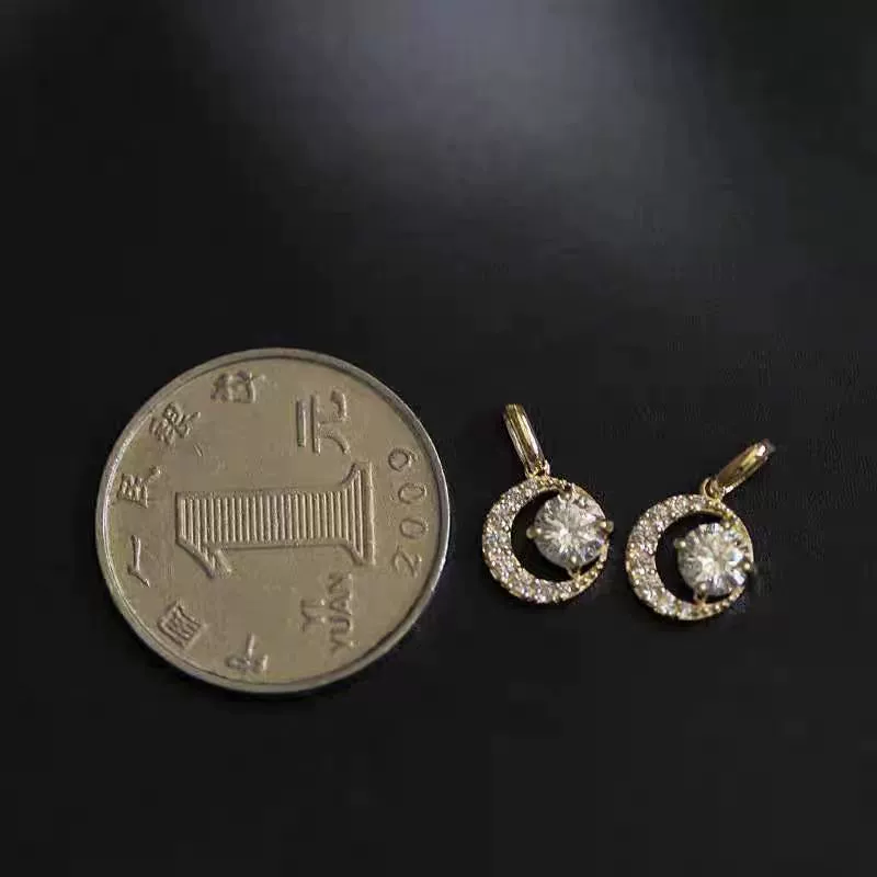 Wholesale Necklace S925 Sterling Silver Round Pendant With Star Geometric Pattern And Diamond Design For Women - Image 3