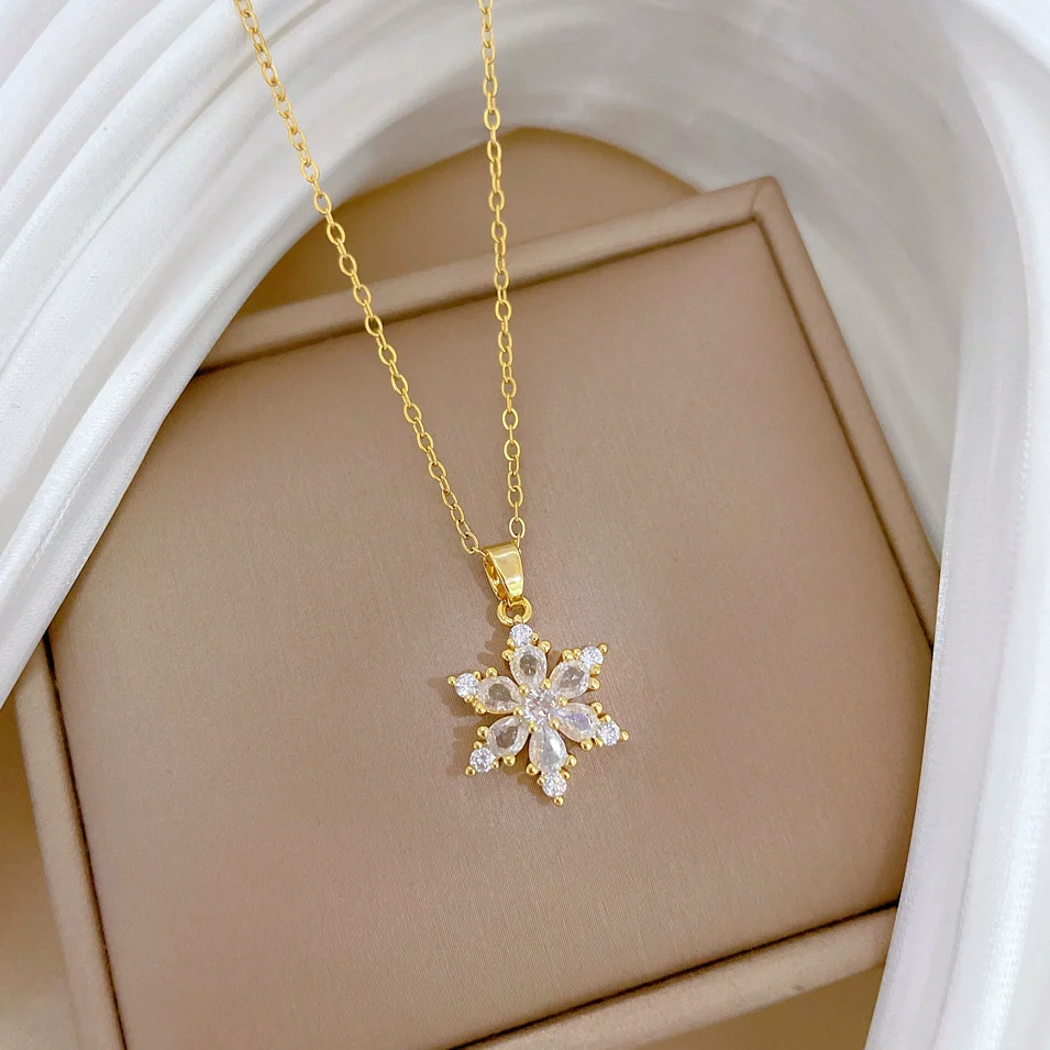 Wholesale Necklace Titanium Steel Copper Ice Flower Snowflake Full Diamond Geometric Cartoon Natural Style - Image 4