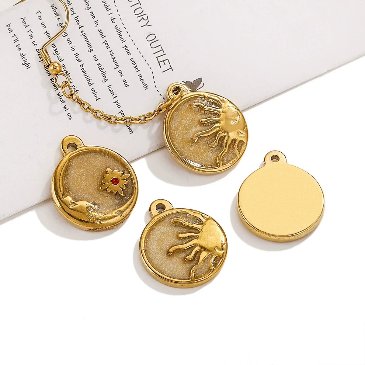 Wholesale Niche Luminous Allmatch Necklace Stainless Steel 18K Gold Plated With Threedimensional Sun Moon Flower Pendant Handmade - Image 2