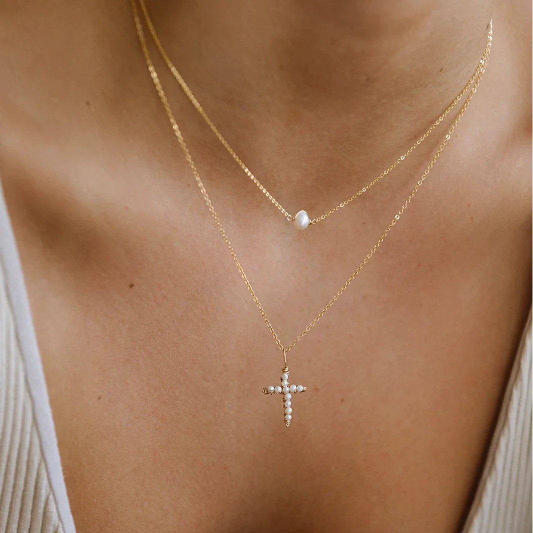 Wholesale Openable Fruit With Diamond Oil Drop Pendant Necklace Electroplated Copper Jewelry Unisex Light Luxury Style - Image 2