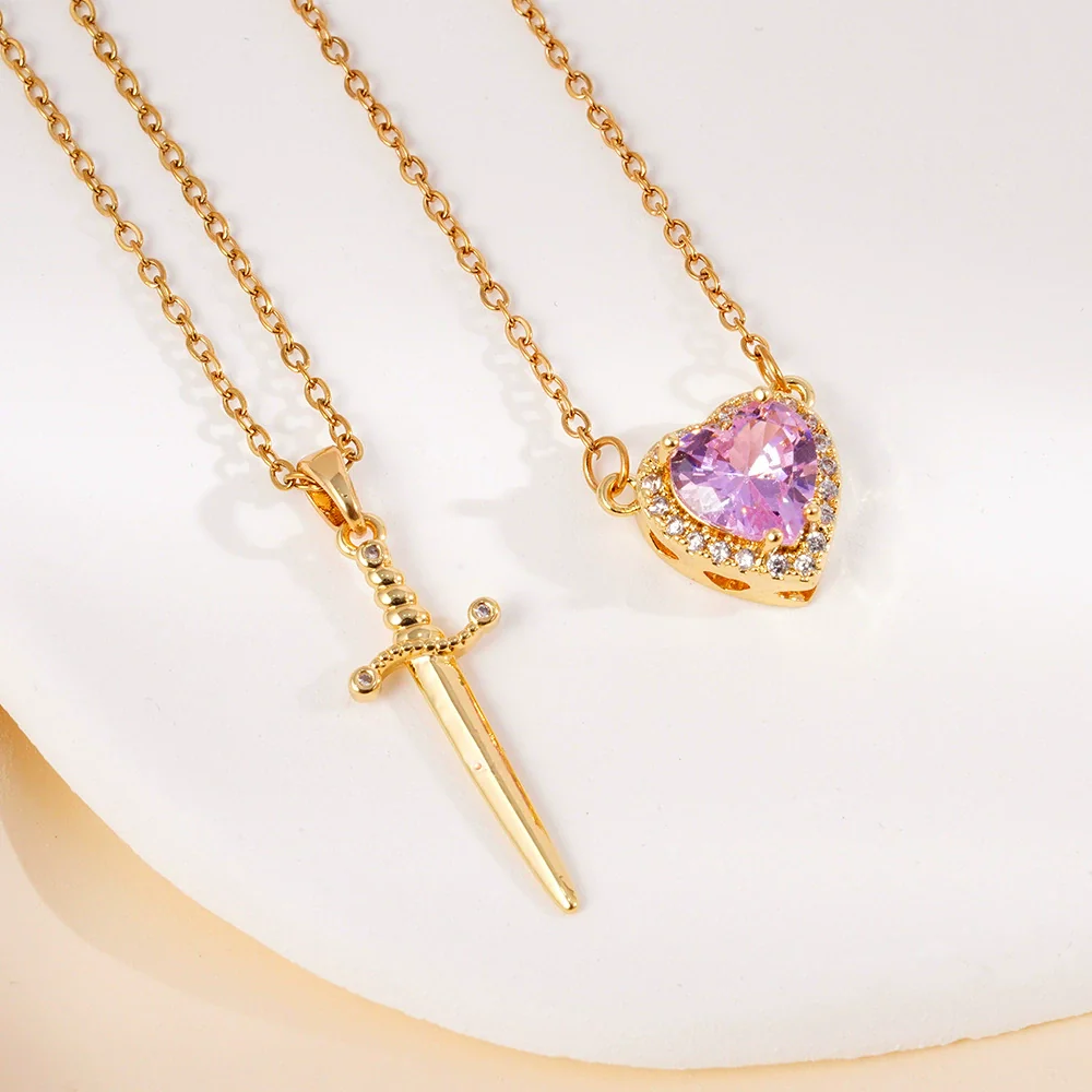 Wholesale Pendant Necklace Copper Inlaid Zircon Light Luxury Retro Love Heart Shape Electroplating - Image 3