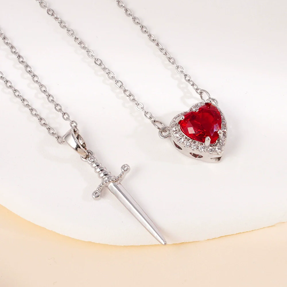 Wholesale Pendant Necklace Copper Inlaid Zircon Light Luxury Retro Love Heart Shape Electroplating - Image 4