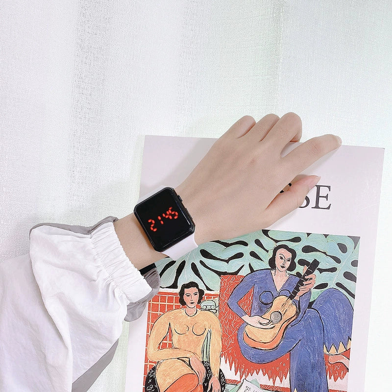 Wholesale Plastic And Silicone Square Led Electronic Digital Display Leisure Sports Watches For Students - Image 2