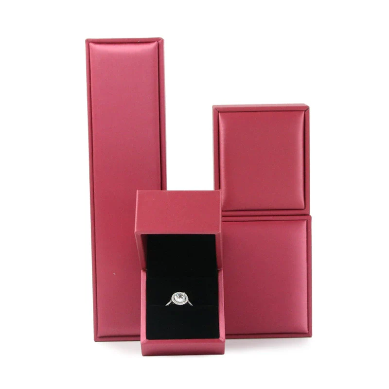 Wholesale Pu Leather Jewelry Packaging Box For Ring Pendant Necklace Bracelet With Brushed Convex Edge - Image 3