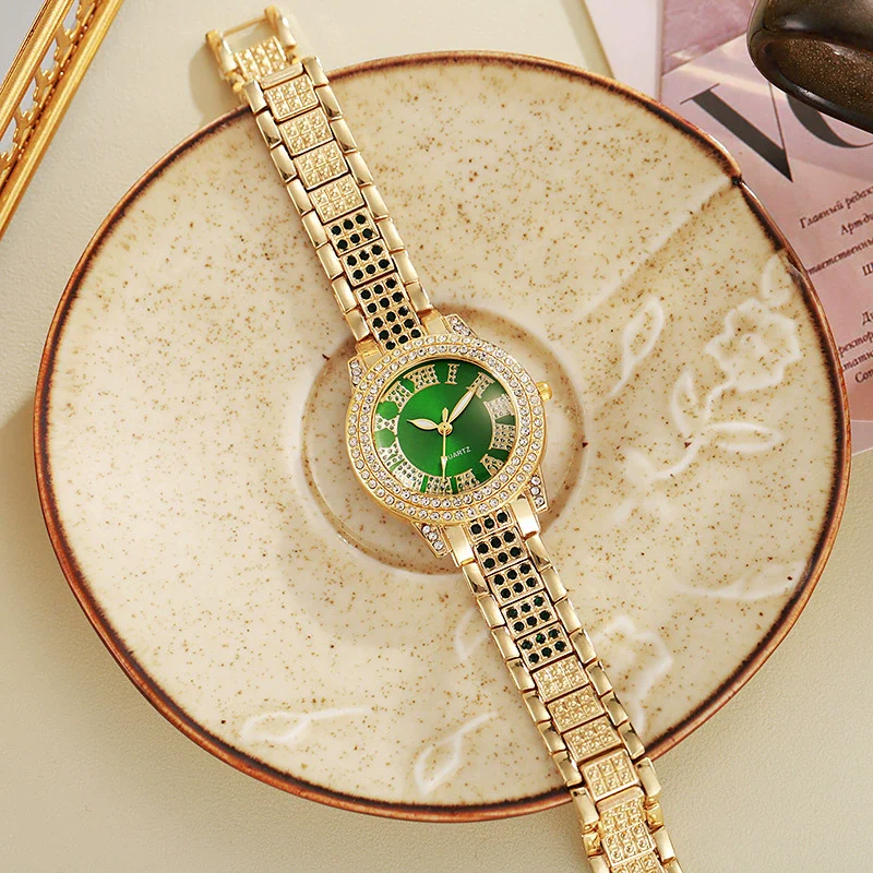 Wholesale Quartz Watch Alloy Diamondencrusted Round Fashionable Universal - Image 3