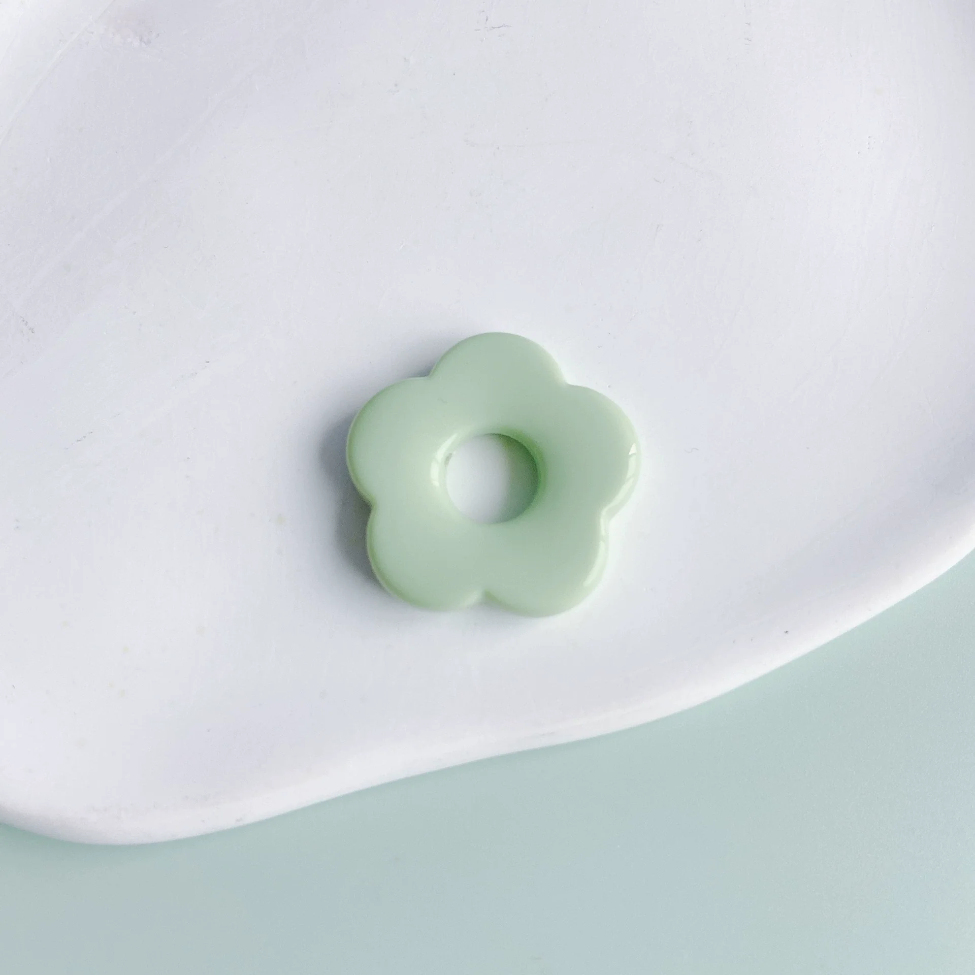 Wholesale Resin And Plastic Flower Earrings Accessories With Environmental Protection Treatment For Diy Jewelry - Image 38