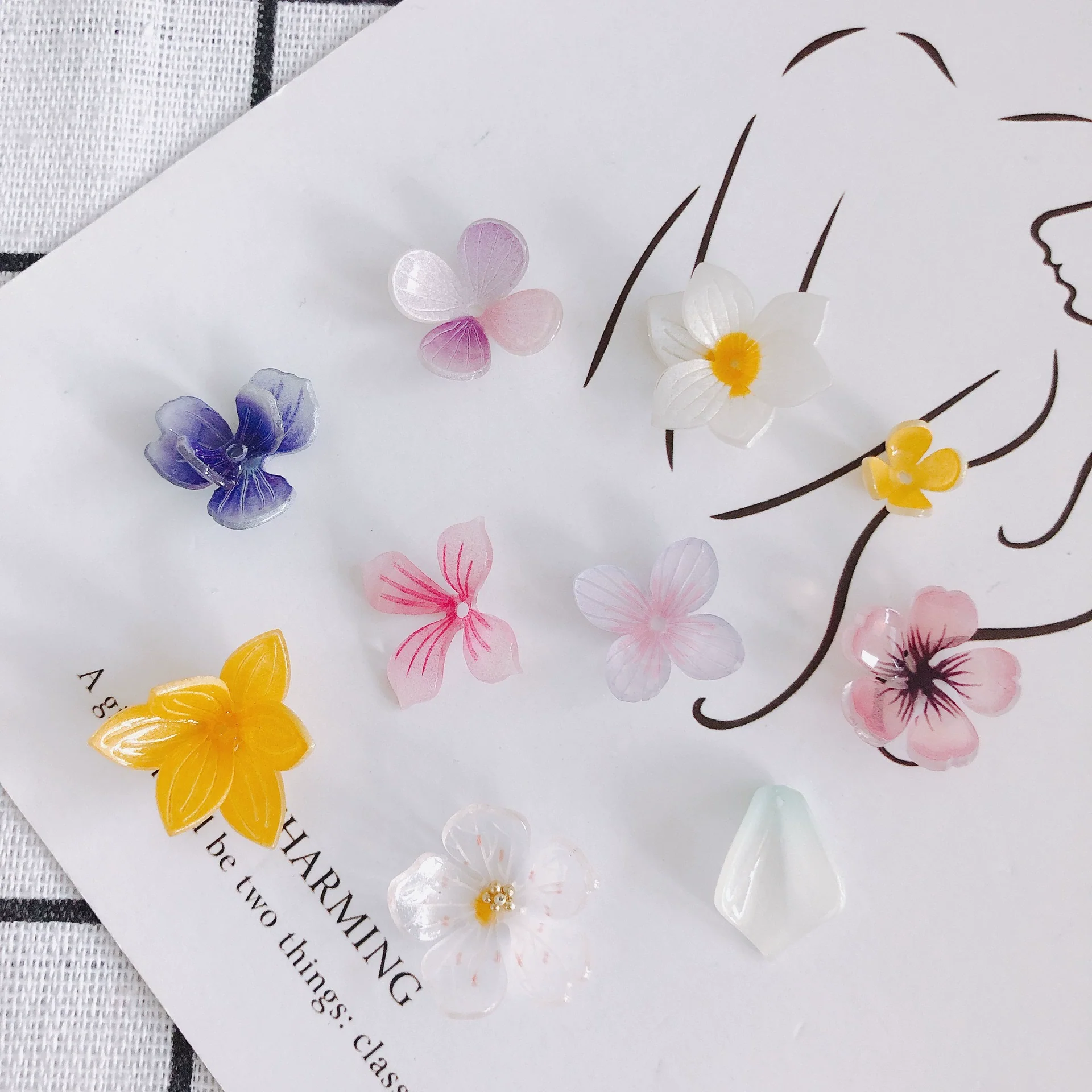 Wholesale Resin Jewelry Accessories With Simulation Flower Petals And Leaves For Diy Earrings Environmentally Protected - Image 4