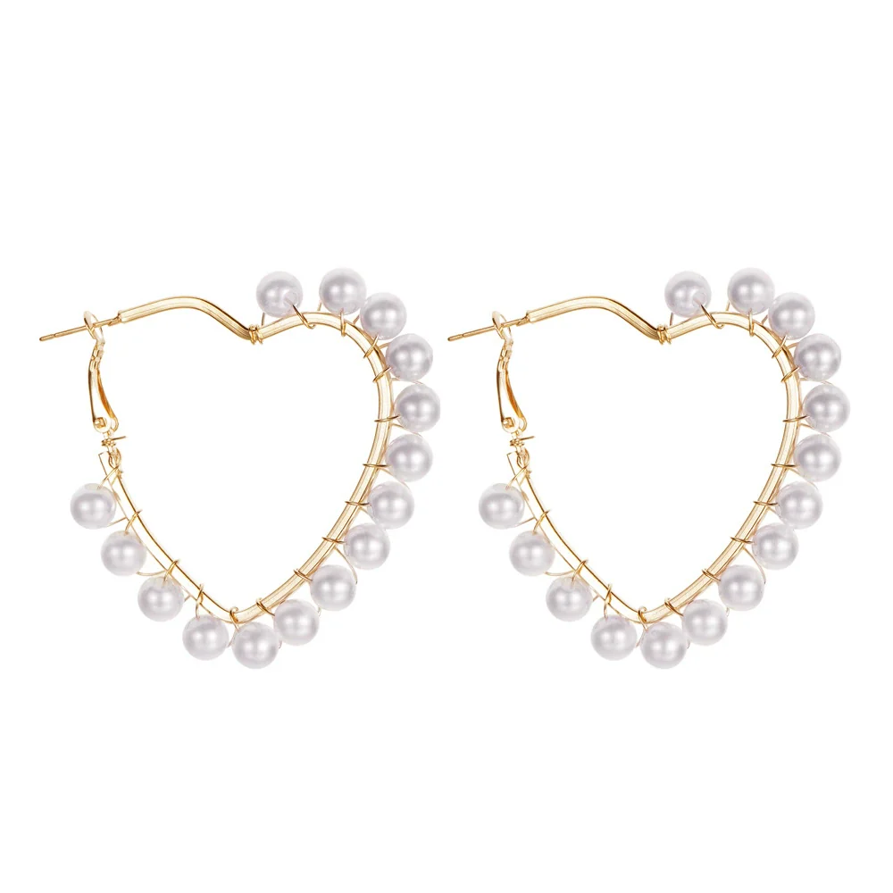 Wholesale Retro C Shaped Geometric Pearl And Alloy Earrings - Image 9