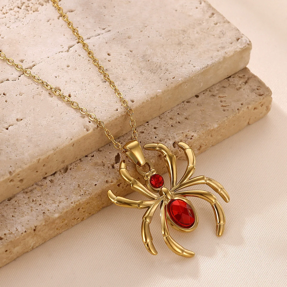 Wholesale Retro Dark Gothic Style Spider Stainless Steel Electroplated Pendant Necklace Unisex - Image 3