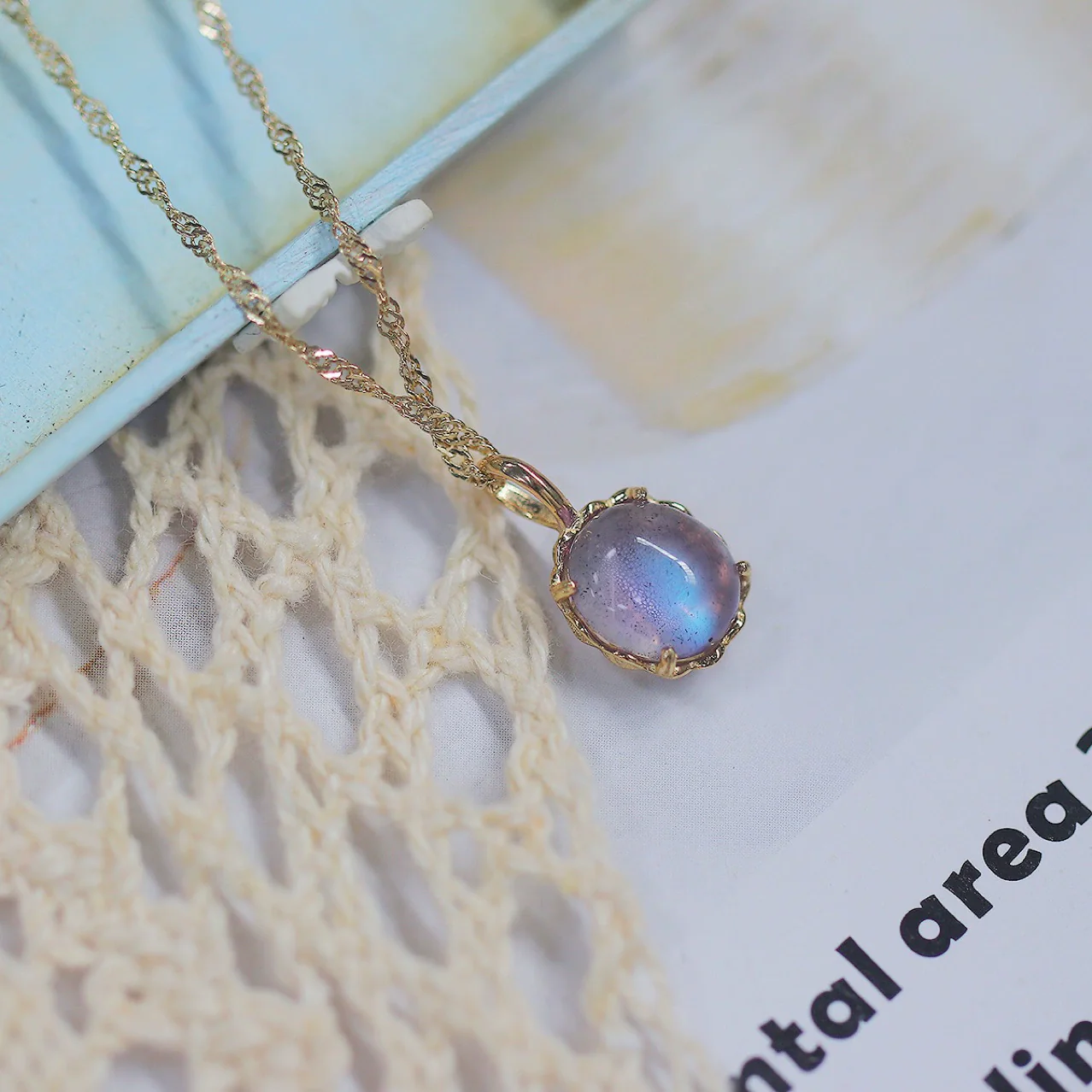 Wholesale Retro Doublesided Swallow Pendant 925 Sterling Silver Goldplated Natural Amethyst Clavicle Chain With Animal And Zodiac Patterns Set With Gemstones