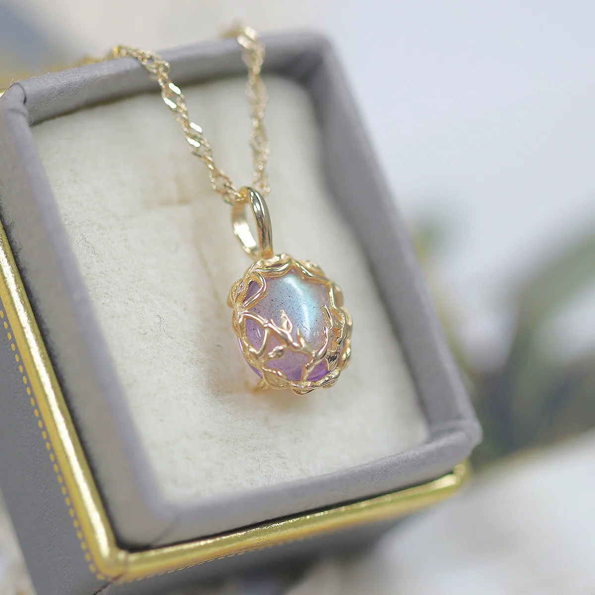 Wholesale Retro Doublesided Swallow Pendant 925 Sterling Silver Goldplated Natural Amethyst Clavicle Chain With Animal And Zodiac Patterns Set With Gemstones - Image 9