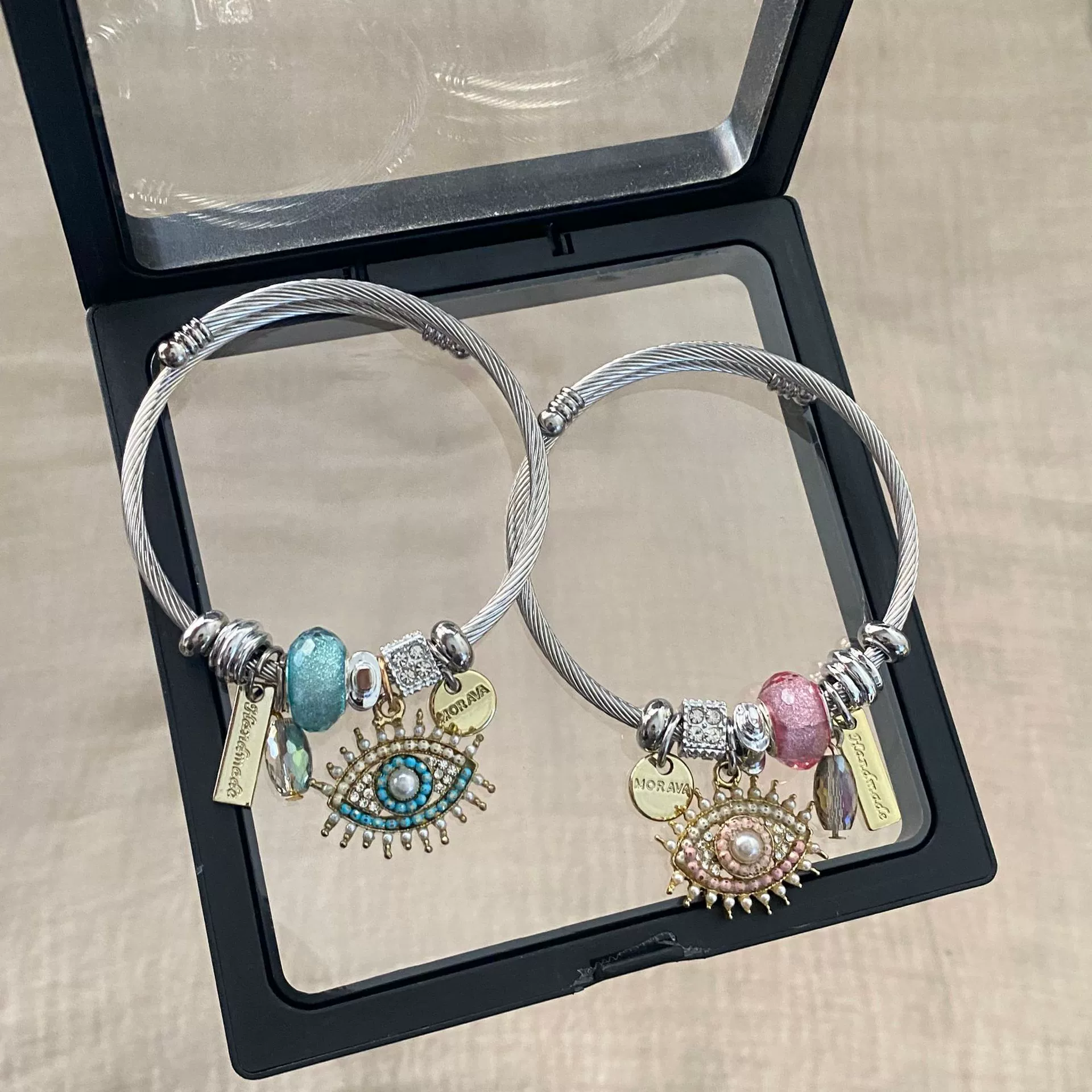 Wholesale Retro Electroplated Stainless Steel Bracelet For Women - Image 2