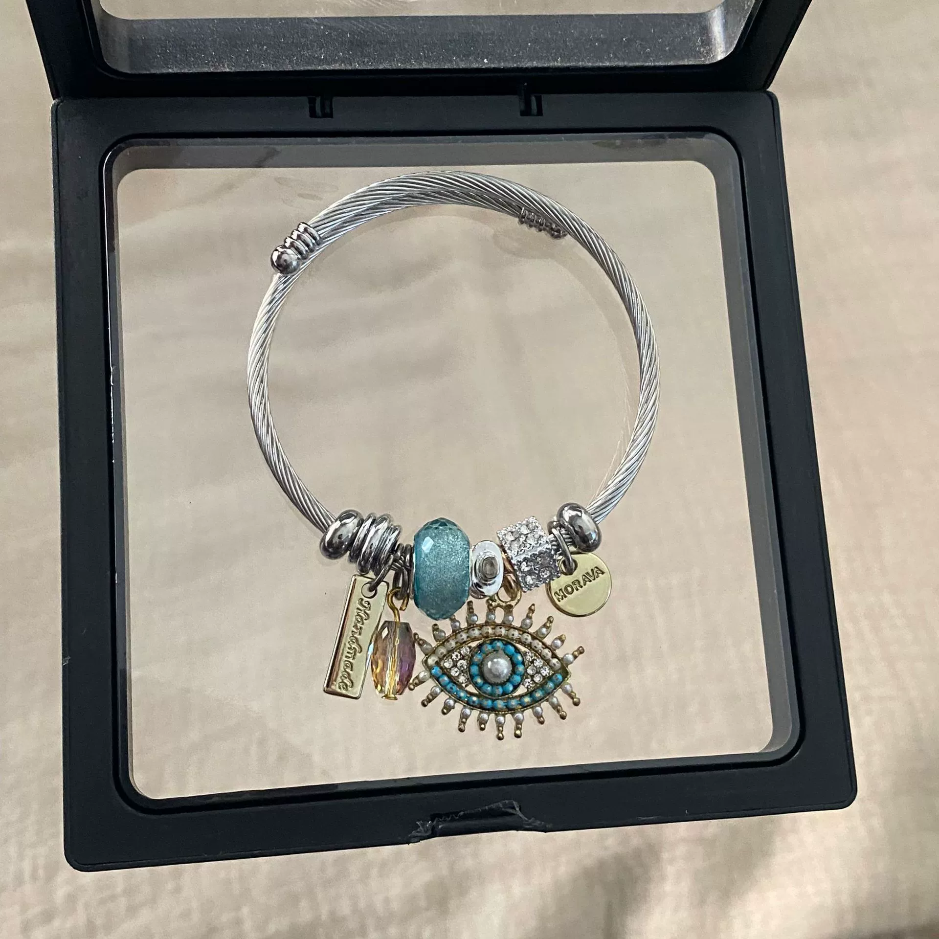Wholesale Retro Electroplated Stainless Steel Bracelet For Women - Image 6