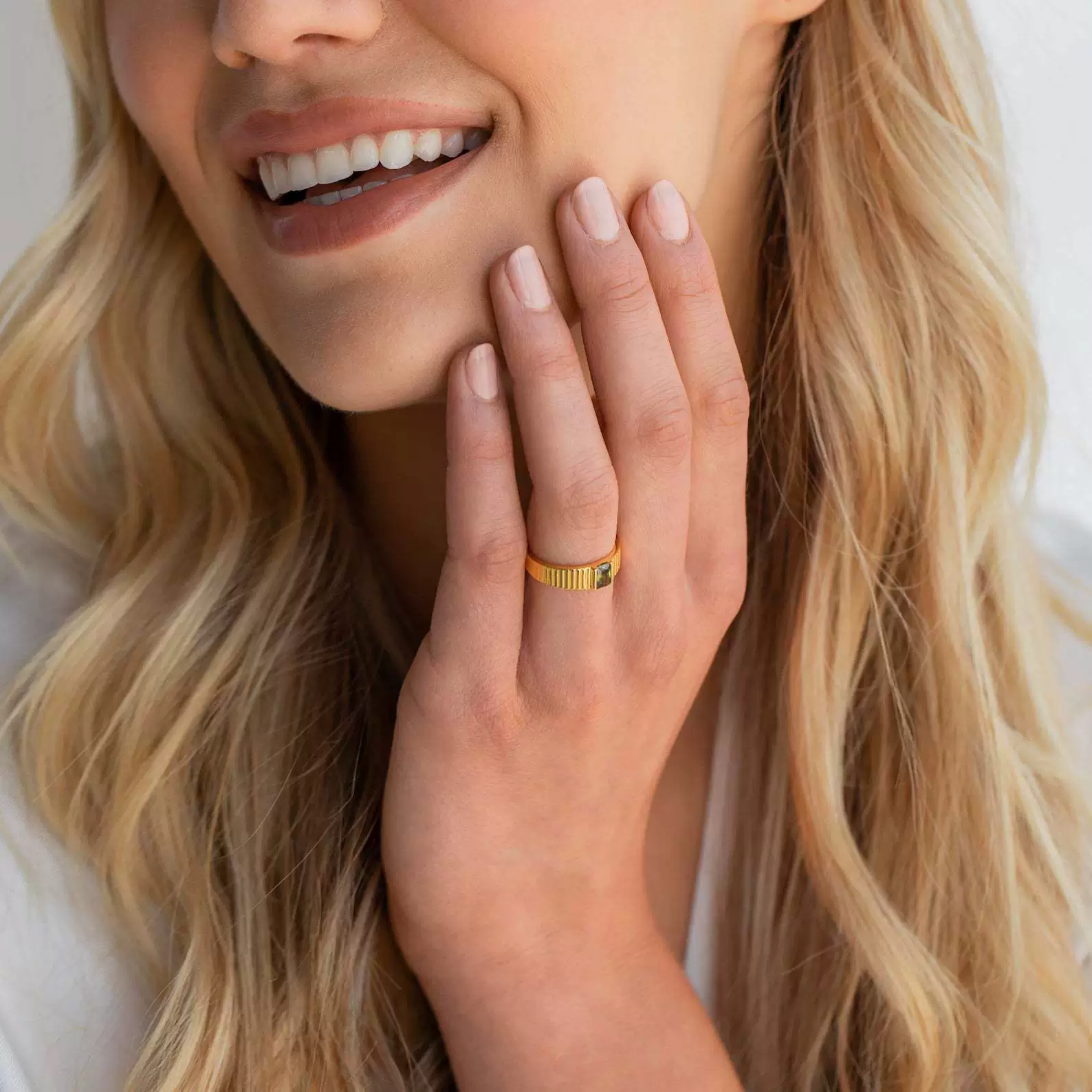 Wholesale Retro Emerald Zircon Cz Geometric Stainless Steel Electroplated Ring For Women - Image 3