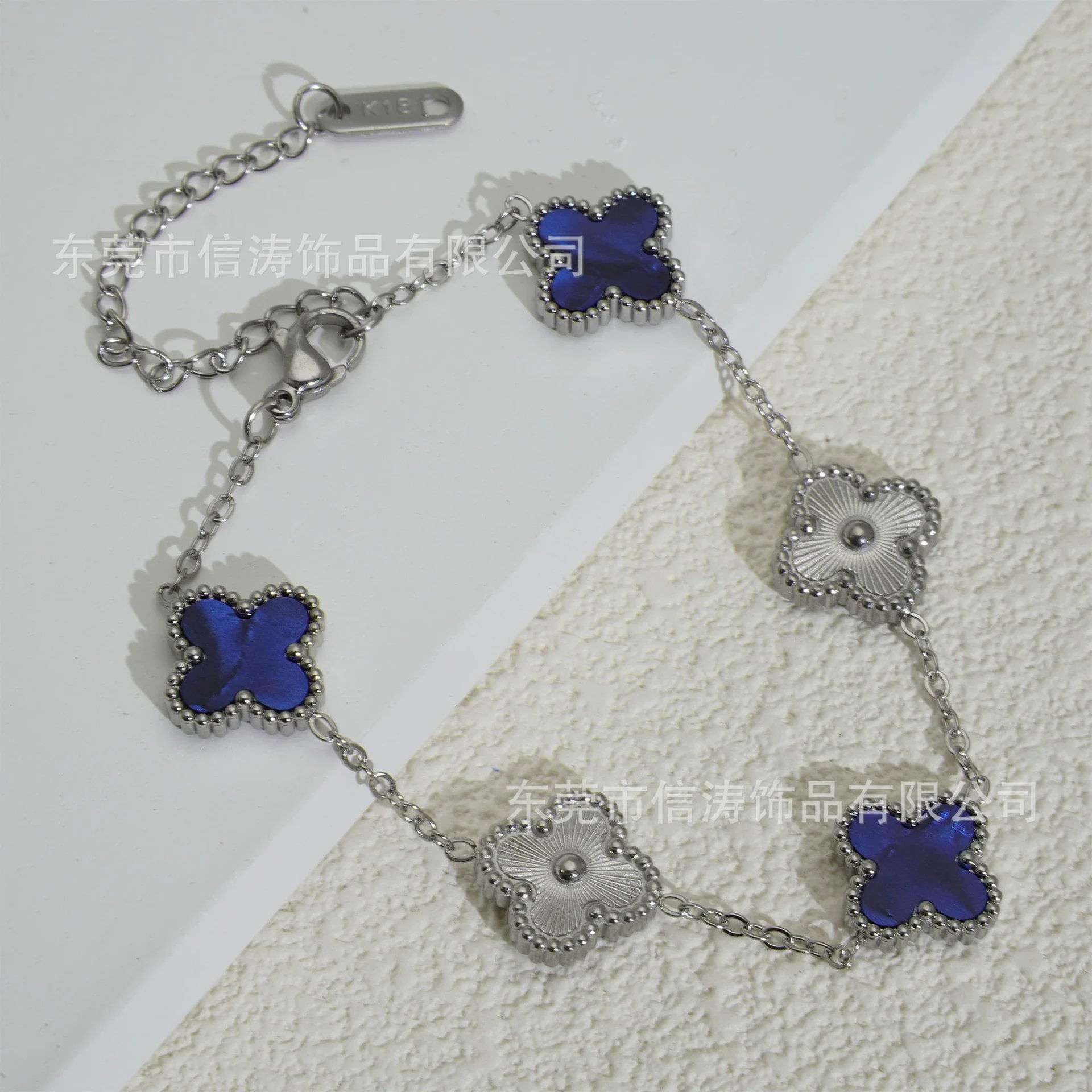 Wholesale Retro Floral Stainless Steel 18K Gold Plated Lucky Clover Bracelet For Men And Women - Image 23