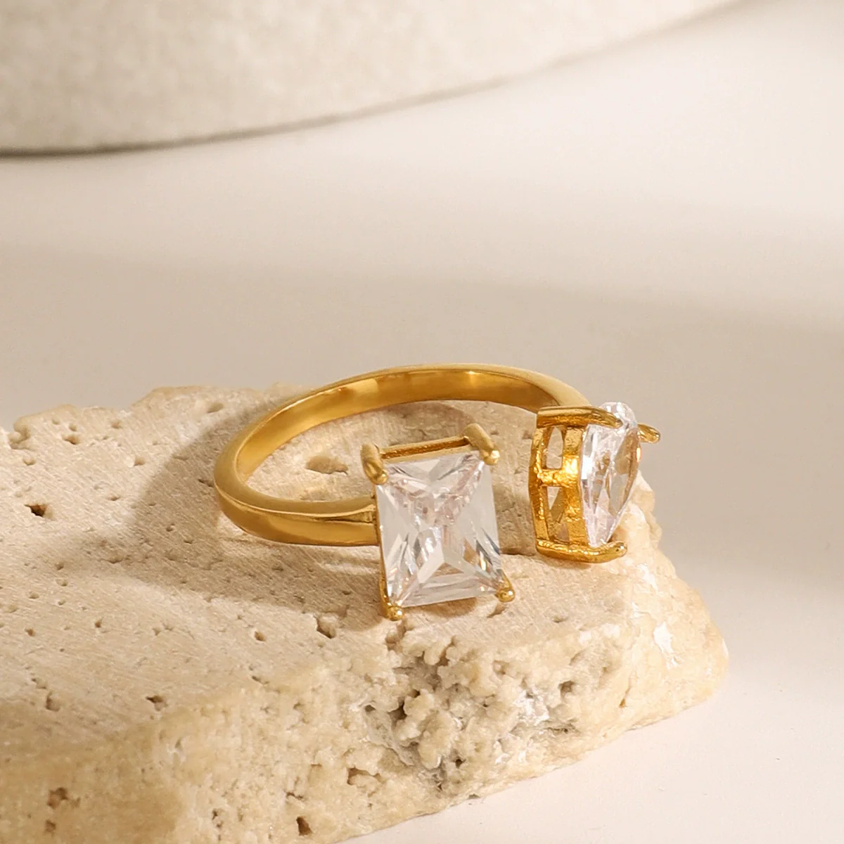 Wholesale Retro Geometric Stainless Steel Electroplated Women's Opening Rings - Image 3