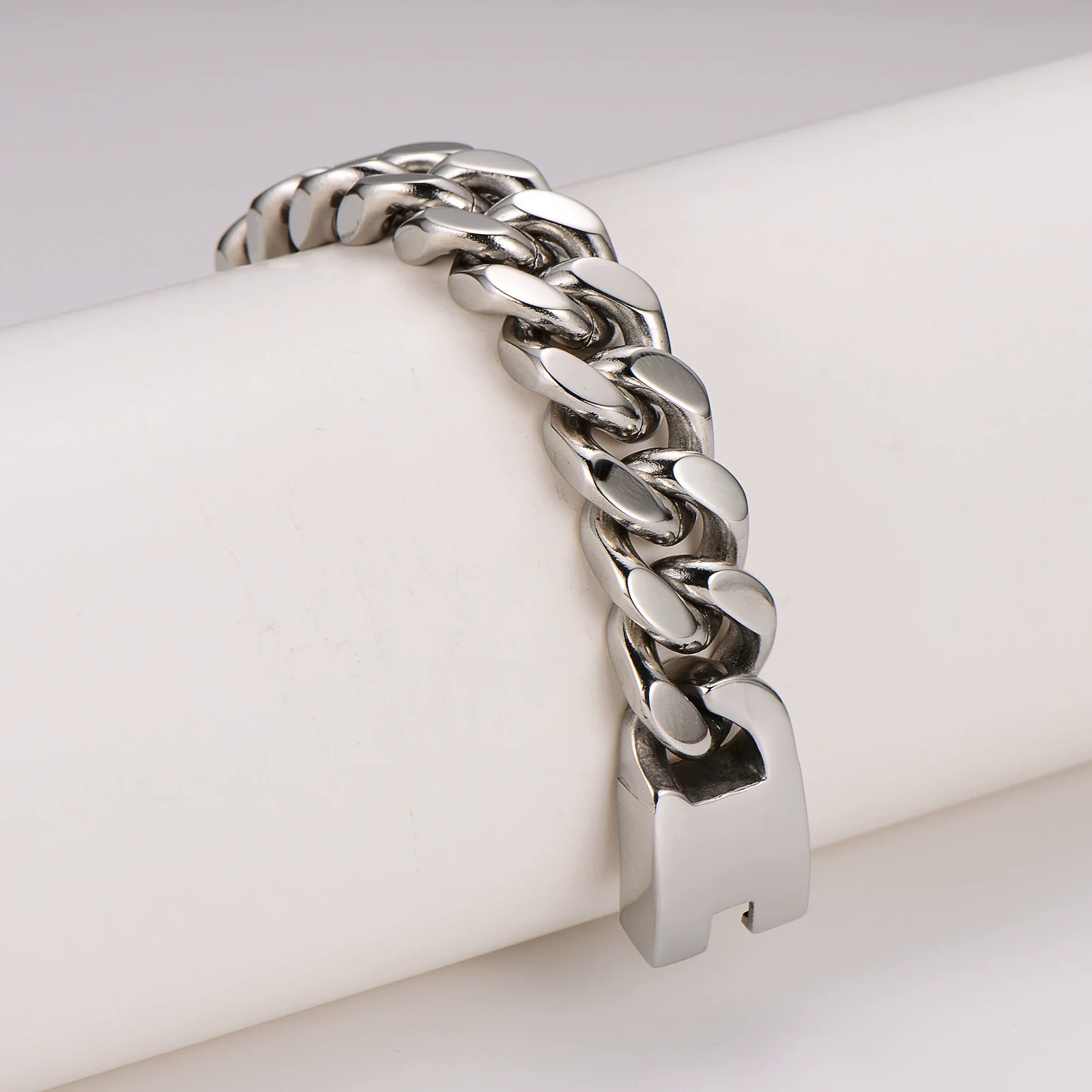 Wholesale Retro Punk Geometric Stainless Steel Polish Men's Bracelet - Image 4