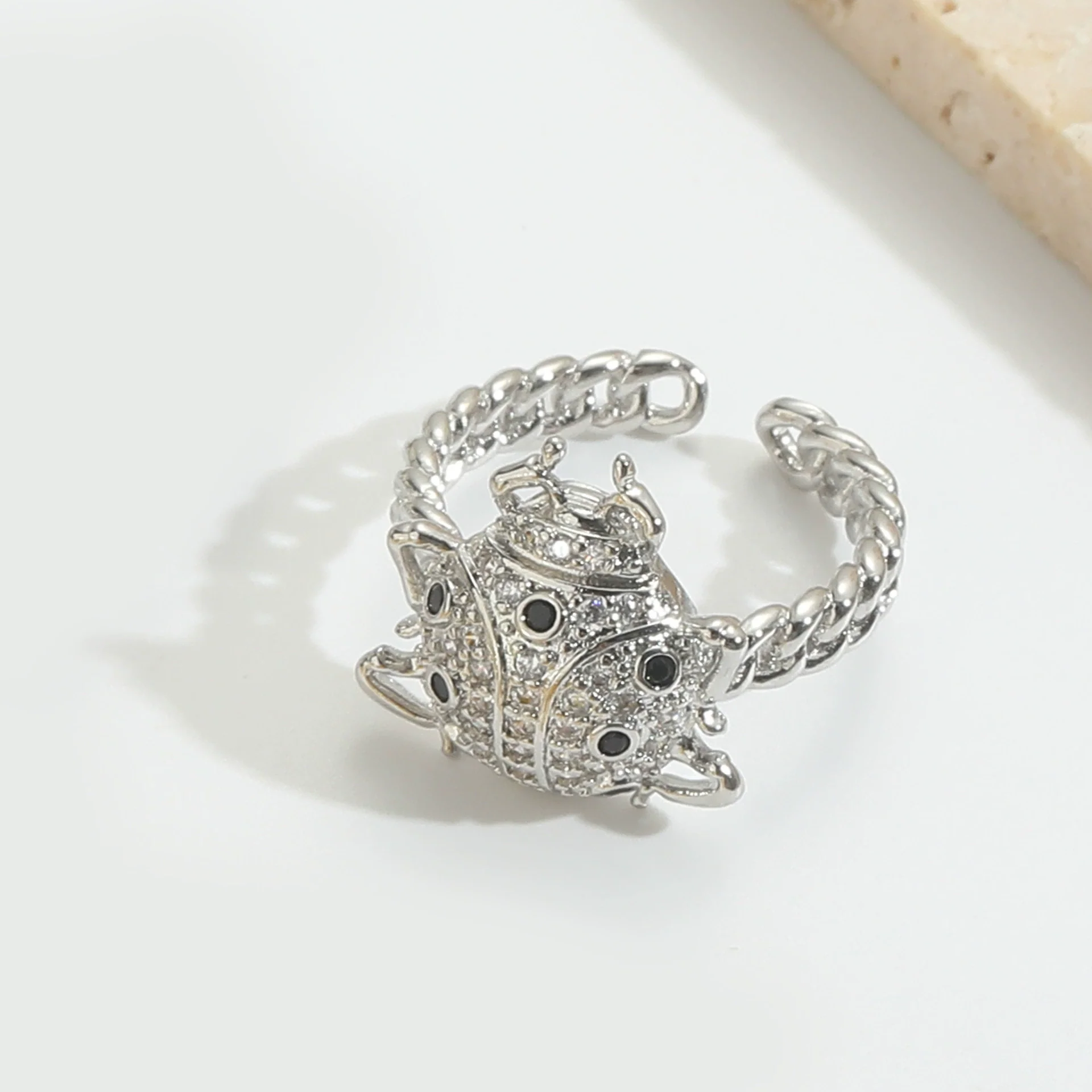 Wholesale Retro Simple Animal Style Geometric Beetleshaped Copper Ring With Zircon Inlaid For Women Electroplated - Image 7