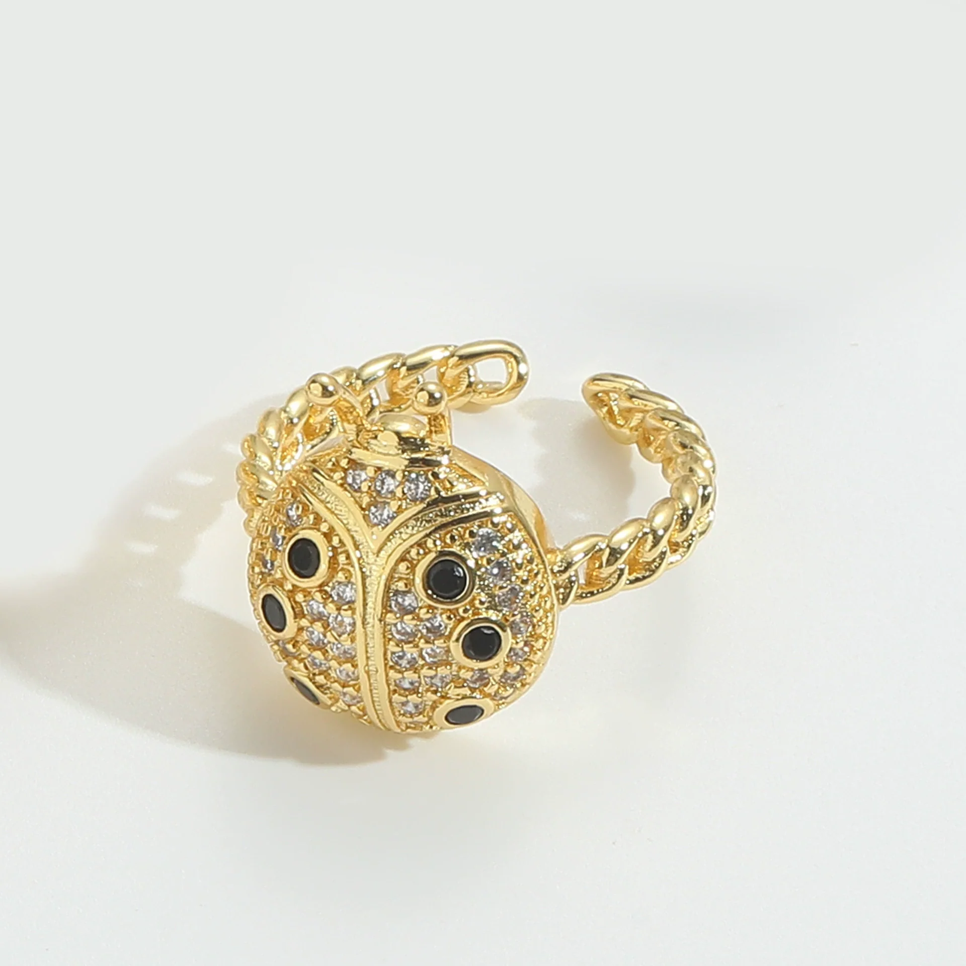 Wholesale Retro Simple Animal Style Geometric Beetleshaped Copper Ring With Zircon Inlaid For Women Electroplated - Image 8