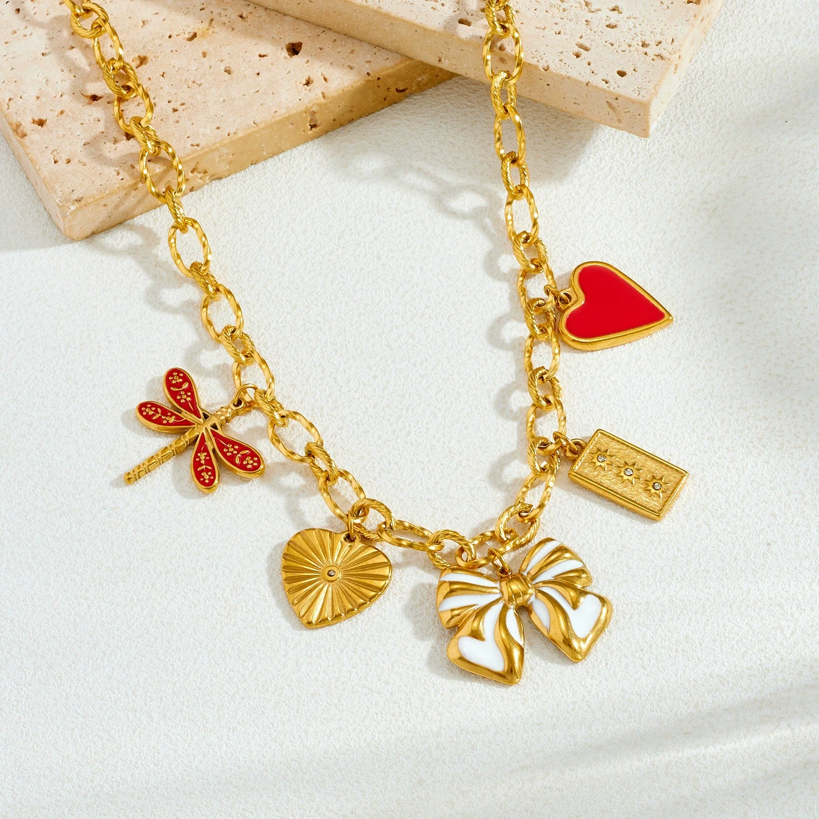 Wholesale Retro Stainless Steel Electroplated Jewelry Set With Butterfly Dragonfly Insect Patterns Heartshaped Pendant For Women - Image 2