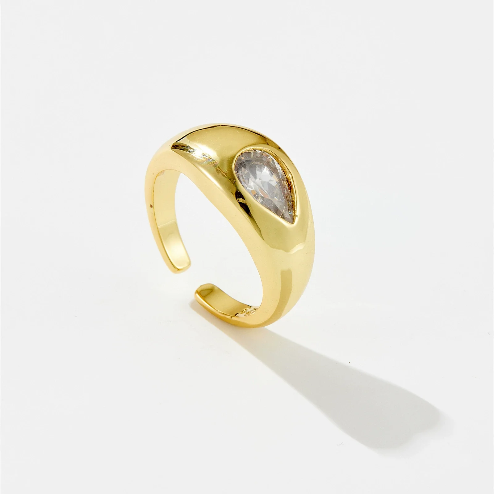 Wholesale Ring Copper Electroplated Platinum 18K Gold Water Drop Microinlaid Zircon Fashion Geometric Style - Image 7