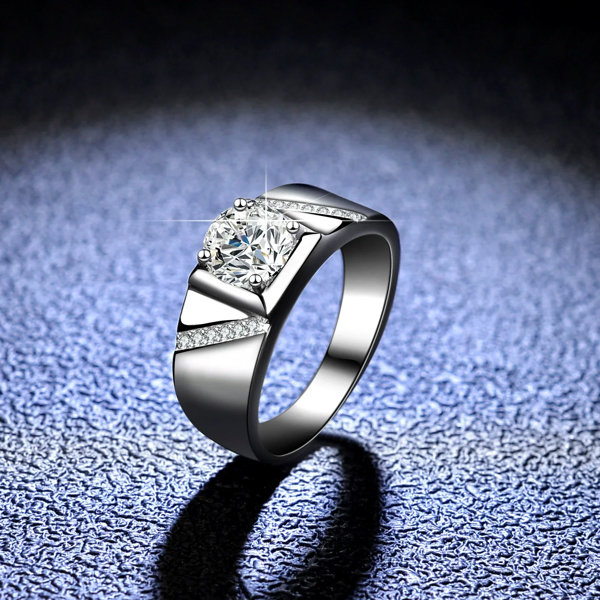 Wholesale Ring S925 Sterling Silver Platinum Plated Moissanite The Crown Design Natural Style For Male