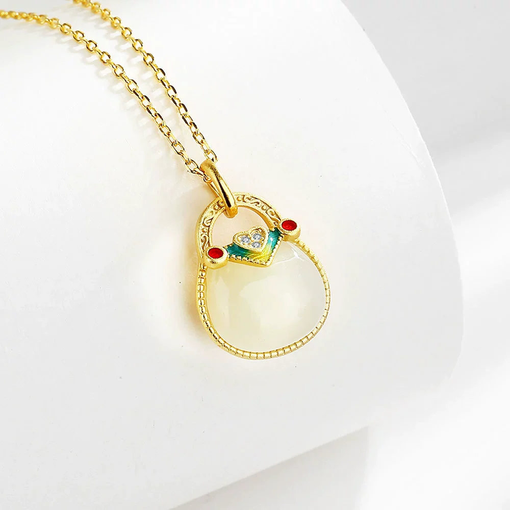 Wholesale S925 Silver Fourleaf Clover Chalcedony Pendant Necklace For Women With Geometric Design And Electroplating Treatment - Image 4