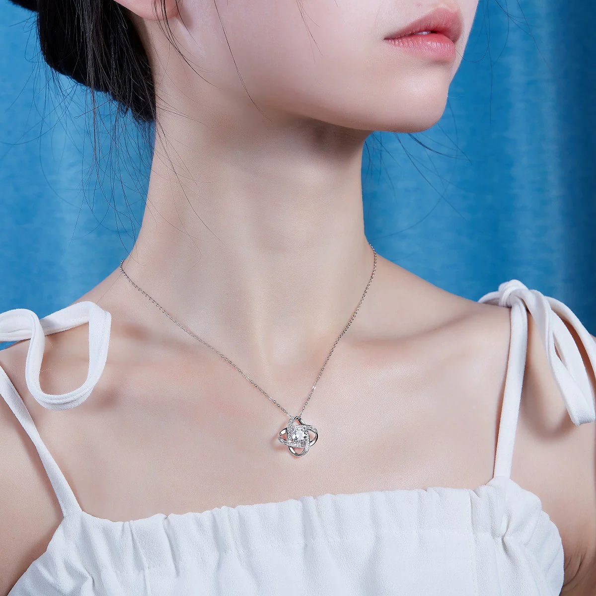 Wholesale S925 Silver Necklace With Geometric Moissanite Pendant And Cross Chain Fashion Women's Accessories - Image 2