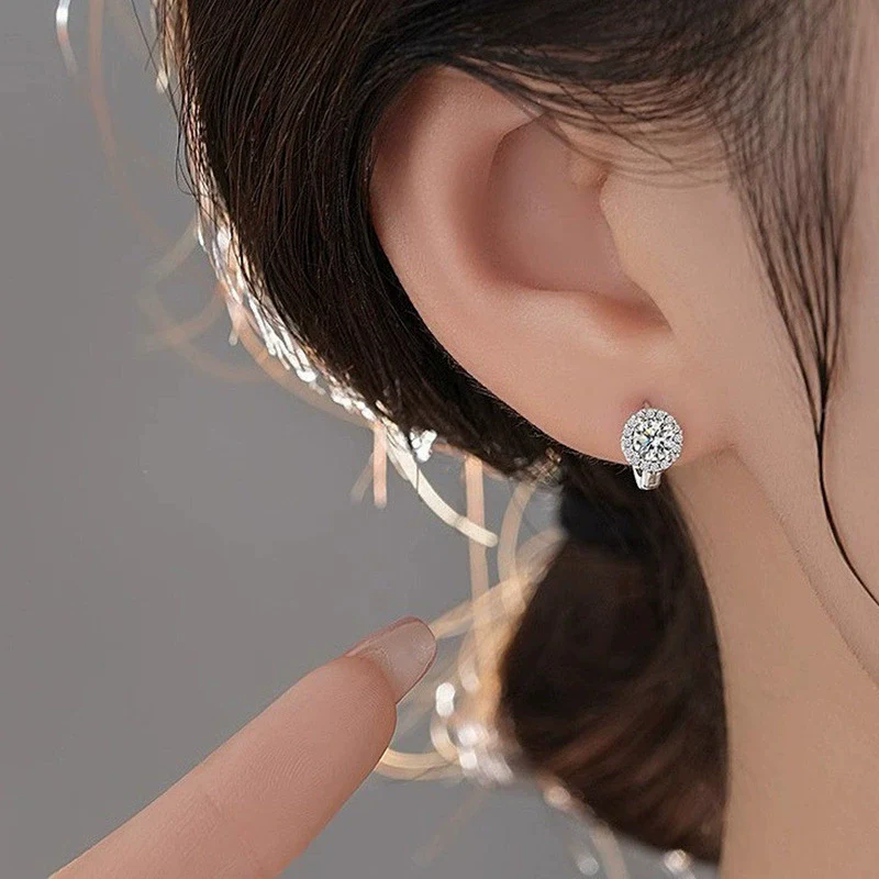 Wholesale S925 Silver Women's Moissanite Sunflower Highend Fashion Earrings - Image 3