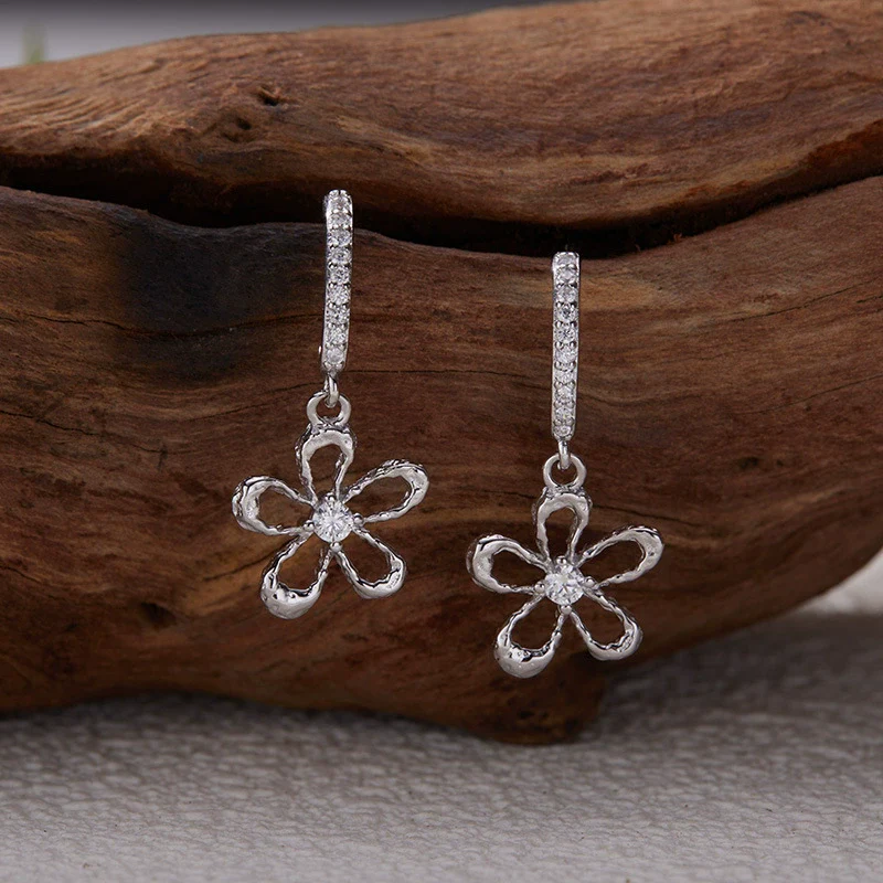 Wholesale S925 Sterling Silver Geometric And Flower Style Earrings For Women - Image 2